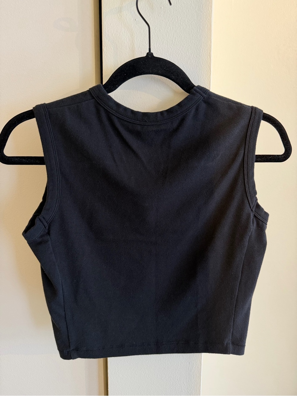 SKIMS Black Sleeveless Tank - Picture 3 of 5